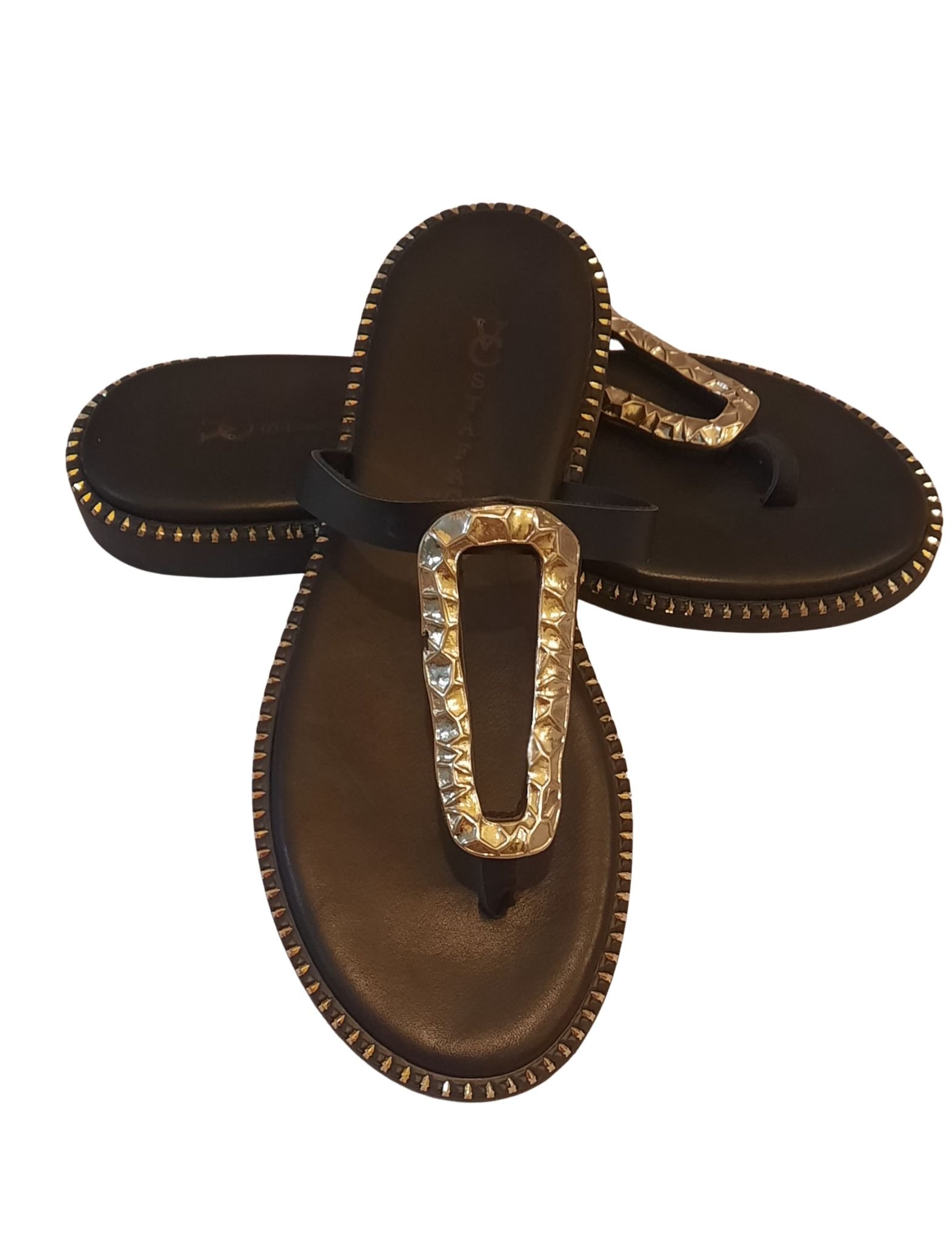Leather sandals with gold buckle – handmade